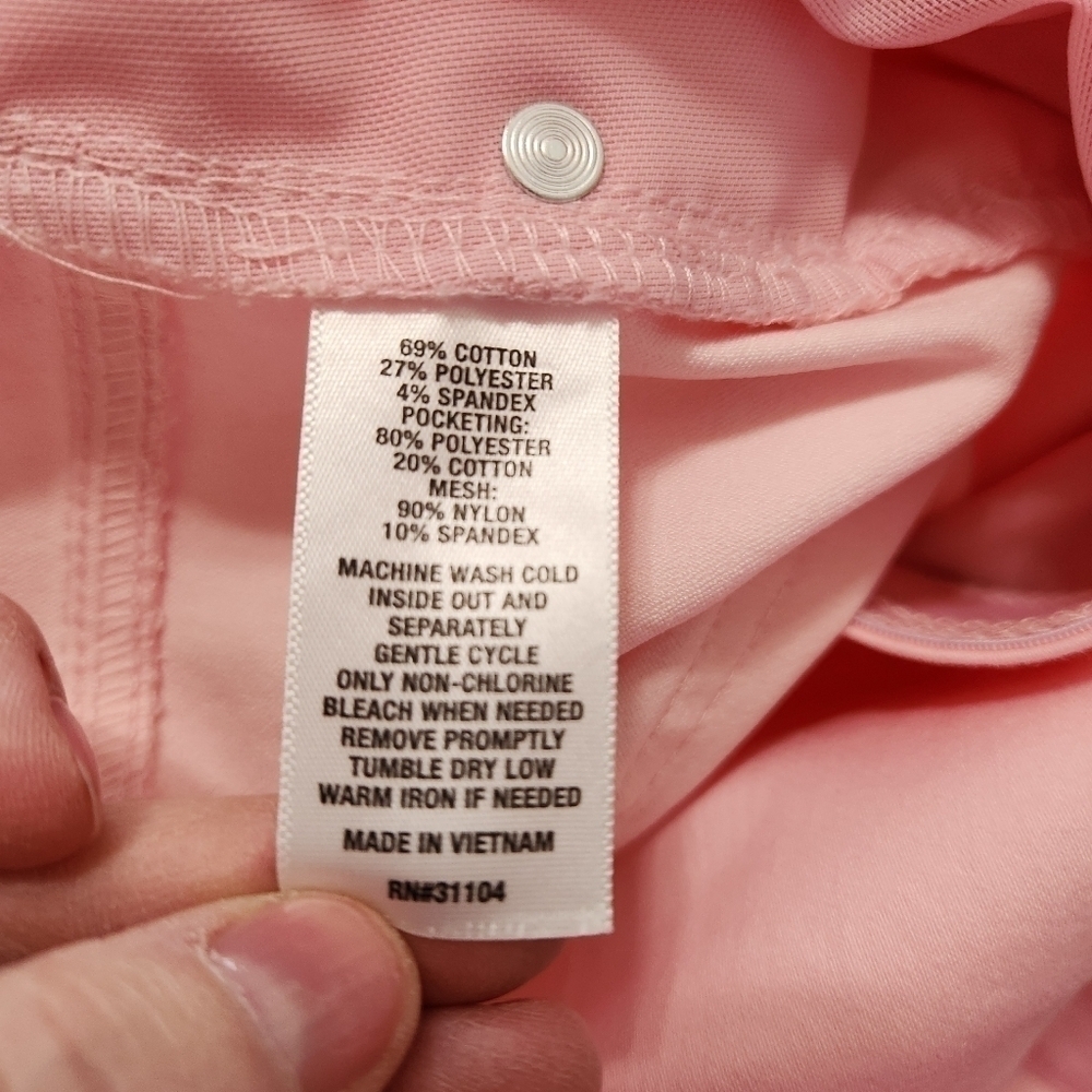 Kim Roger's pink Capris - Picture 4 of 5